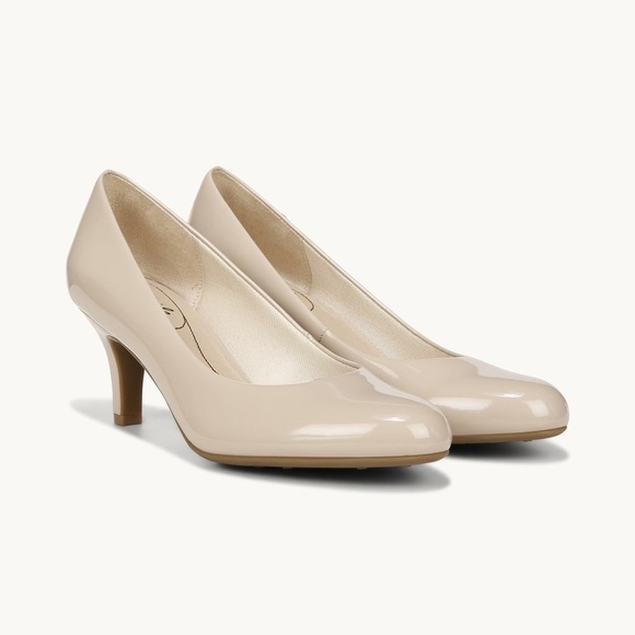 Life Stride Shoes - NEW IN BOX Lifestride Parigi Pumps